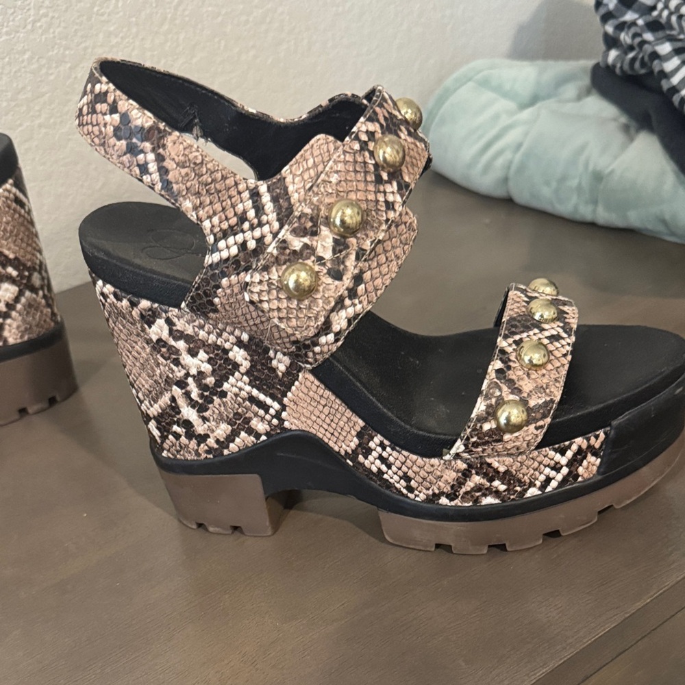 Stylish Snakeskin Wedge Sandals- Jessica Simpson